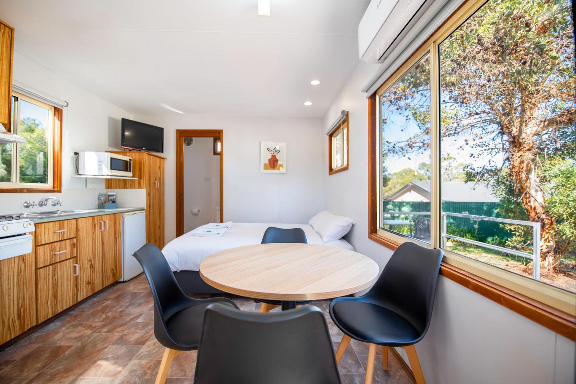 Echo Holiday Parks - Naracoorte Esterno foto