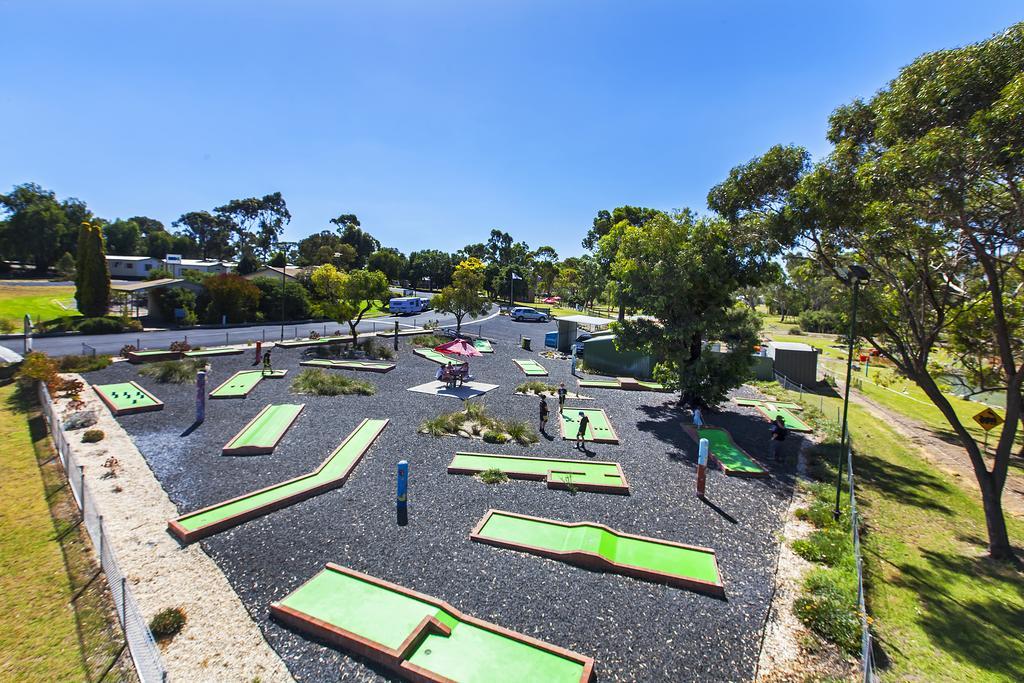 Echo Holiday Parks - Naracoorte Esterno foto